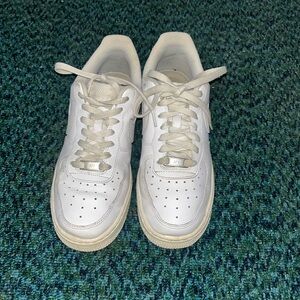 Size 8.5 Nike AF1